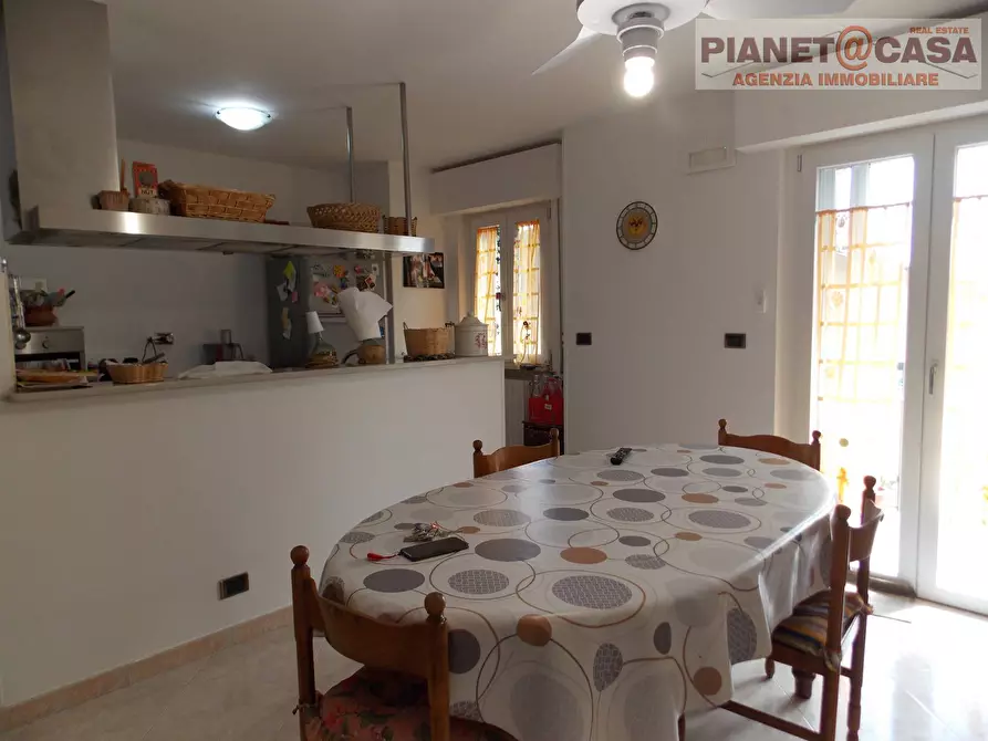 Immagine 7 di Appartamento in vendita  in Via Roma a Castel Di Lama