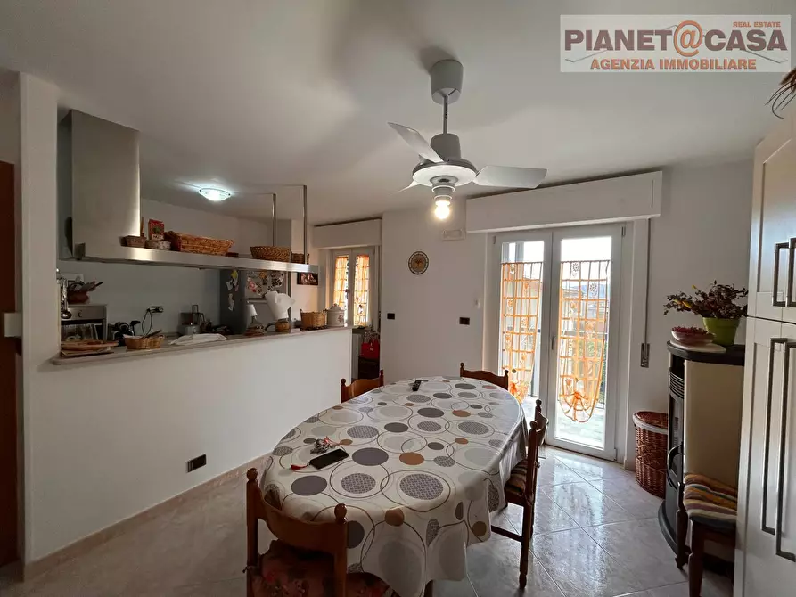 Immagine 6 di Appartamento in vendita  in Via Roma a Castel Di Lama