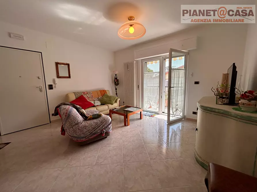 Immagine 1 di Appartamento in vendita  in Via Roma a Castel Di Lama