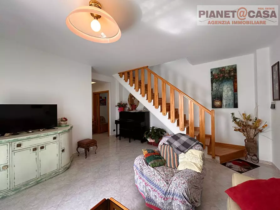 Immagine 25 di Appartamento in vendita  in Via Roma a Castel Di Lama