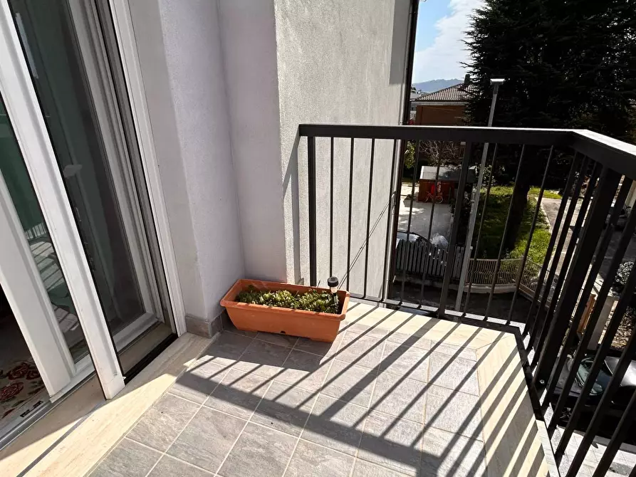 Immagine 22 di Appartamento in vendita  in Via Roma a Castel Di Lama