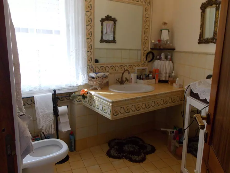 Immagine 13 di Casa indipendente in vendita  in Strada Provinciale 175 a Acquaviva Picena