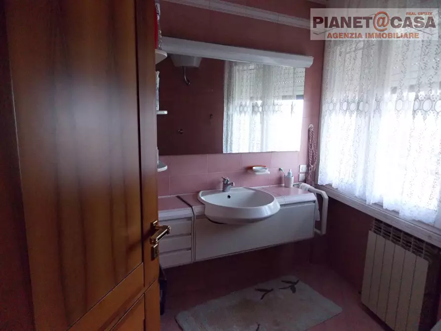 Immagine 19 di Casa indipendente in vendita  in Strada Provinciale 175 a Acquaviva Picena