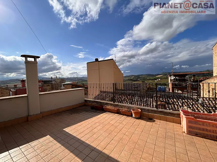 Immagine 3 di Casa semindipendente in vendita  in Piazza Roma a Monsampolo Del Tronto