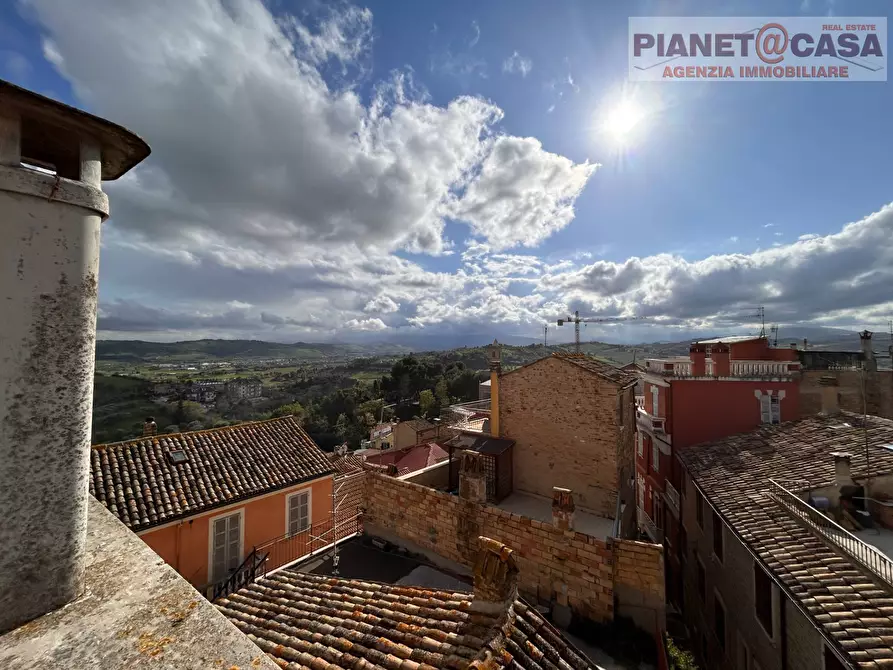 Immagine 6 di Casa semindipendente in vendita  in Piazza Roma a Monsampolo Del Tronto