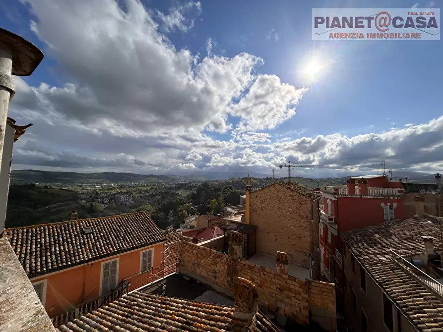 Immagine 8 di Casa semindipendente in vendita  in Piazza Roma a Monsampolo Del Tronto