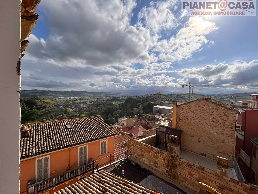 Immagine 9 di Casa semindipendente in vendita  in Piazza Roma a Monsampolo Del Tronto