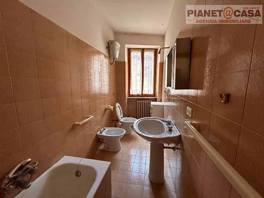 Immagine 26 di Casa semindipendente in vendita  in Piazza Roma a Monsampolo Del Tronto