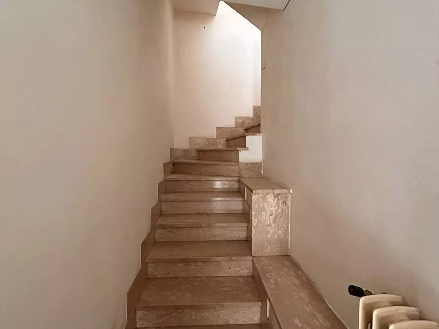 Immagine 13 di Casa semindipendente in vendita  in Piazza Roma a Monsampolo Del Tronto