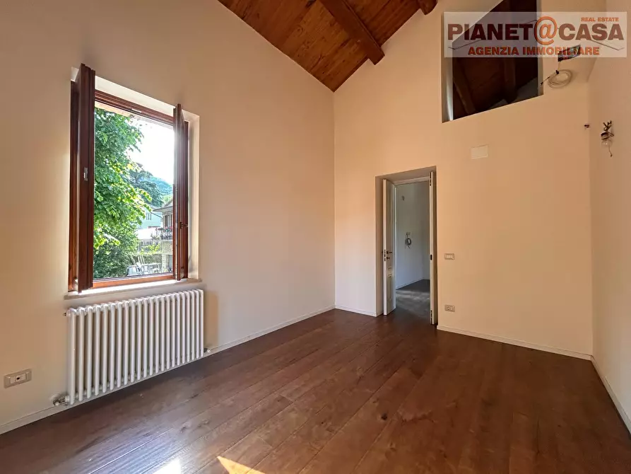 Immagine 13 di Casa indipendente in vendita  in via della Repubblica a Roccafluvione