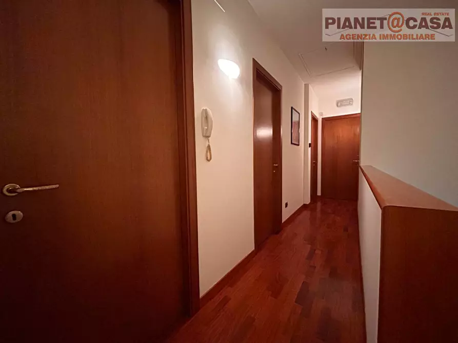 Immagine 20 di Villetta a schiera in vendita  in via Spontini a Colli Del Tronto