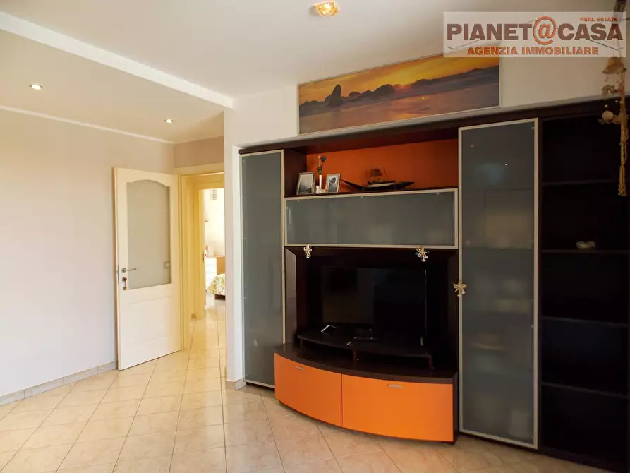 Immagine 18 di Appartamento in vendita  in Via Ugo Foscolo a Monsampolo Del Tronto