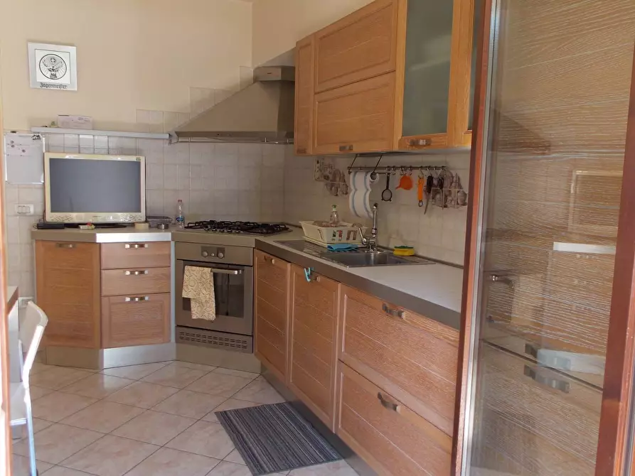 Immagine 16 di Appartamento in vendita  in Via Ugo Foscolo a Monsampolo Del Tronto