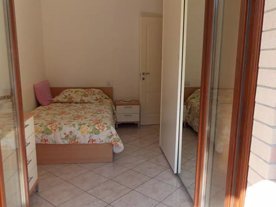 Immagine 24 di Appartamento in vendita  in Via Ugo Foscolo a Monsampolo Del Tronto