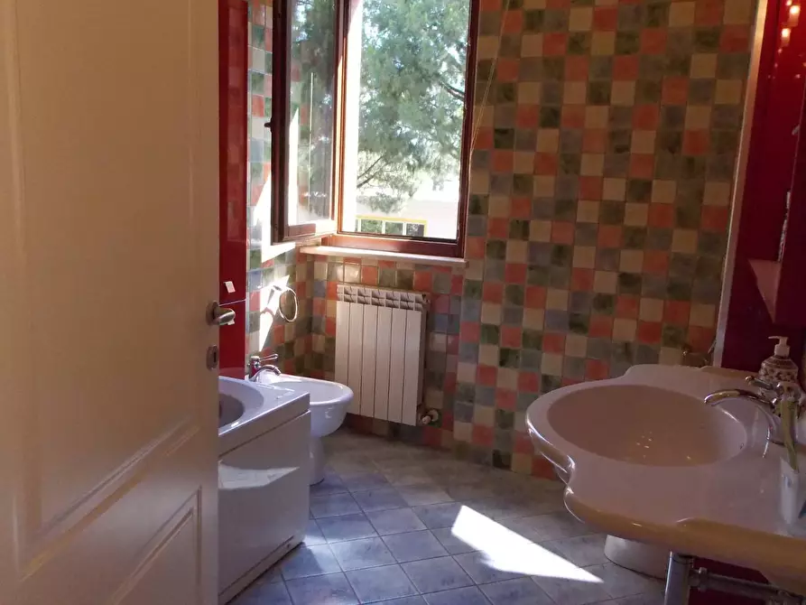 Immagine 27 di Appartamento in vendita  in Via Ugo Foscolo a Monsampolo Del Tronto