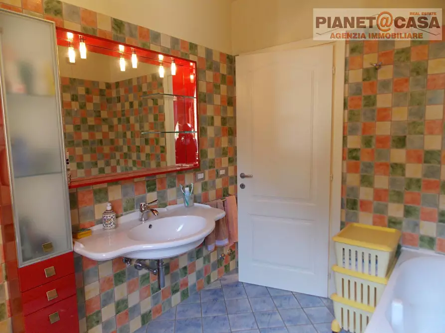 Immagine 29 di Appartamento in vendita  in Via Ugo Foscolo a Monsampolo Del Tronto