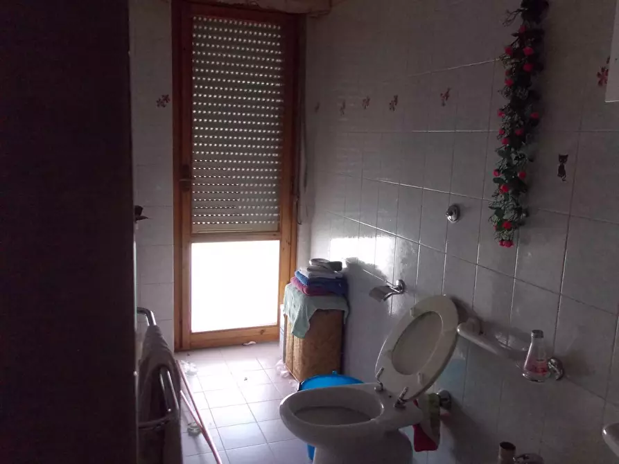 Immagine 21 di Appartamento in vendita  in Via Galileo Galilei a Teramo