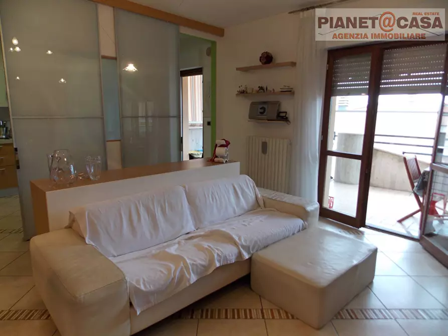 Immagine 10 di Appartamento in vendita  in Via Roma a Castel Di Lama