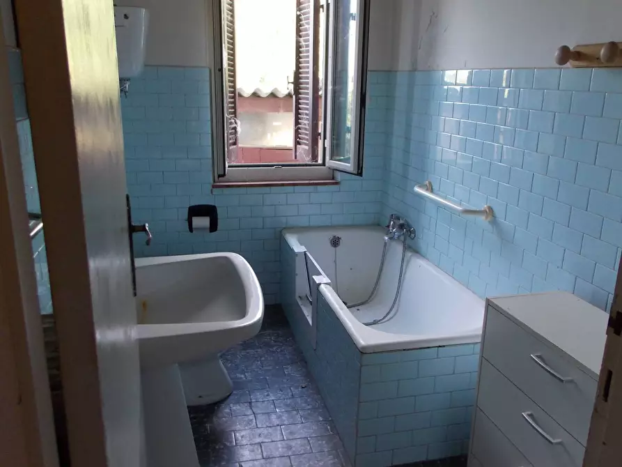 Immagine 8 di Casa indipendente in vendita  in Via Colli Cervinara a Folignano