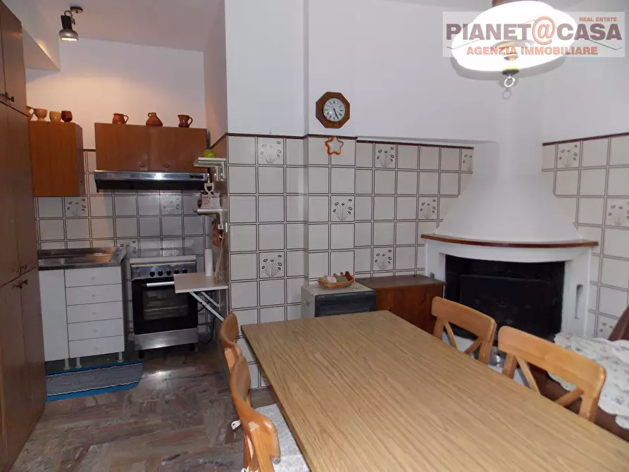 Immagine 12 di Appartamento in vendita  in Via Giacomo Matteotti a Offida