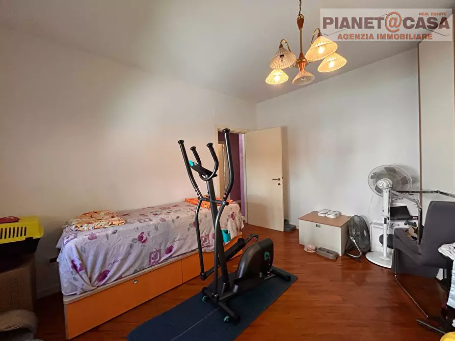 Immagine 23 di Appartamento in vendita  in via Gran Sasso a Ancarano