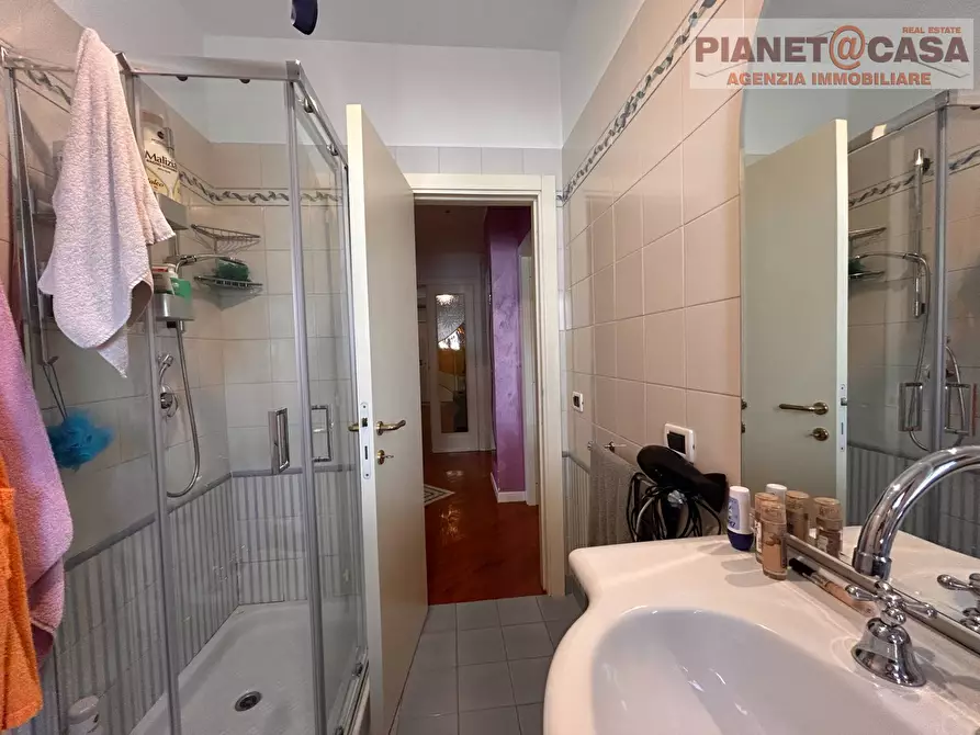 Immagine 26 di Appartamento in vendita  in via Gran Sasso a Ancarano