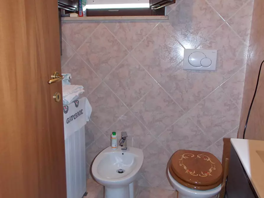 Immagine 21 di Appartamento in vendita  in Via Ticino a Spinetoli