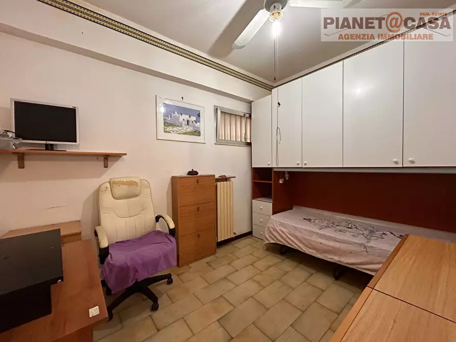 Immagine 14 di Appartamento in vendita  in via ischia a Martinsicuro