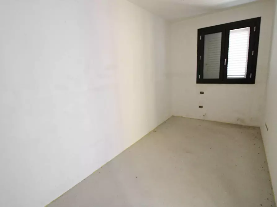 Immagine 10 di Appartamento in vendita  in C.da giardino a Colonnella