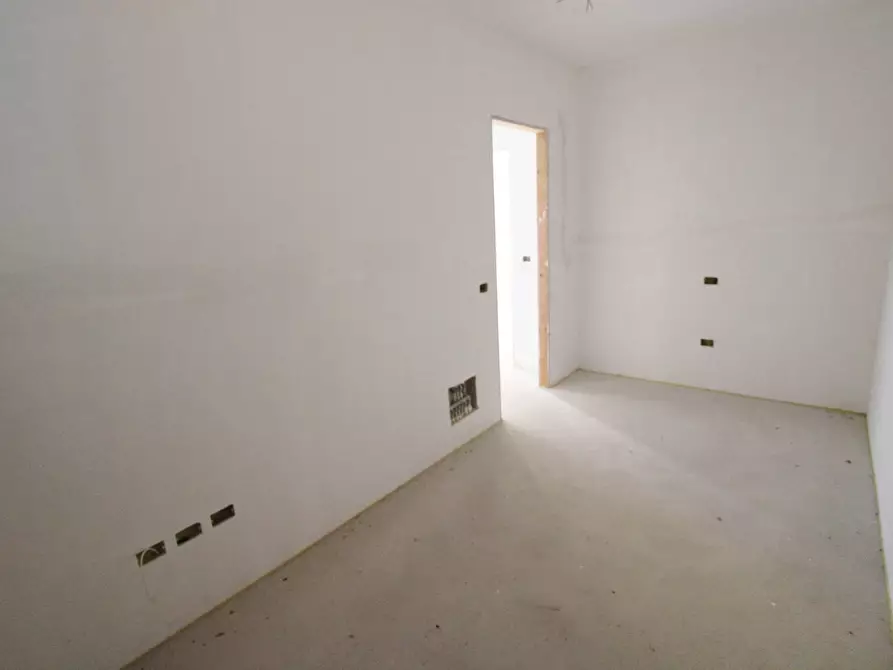 Immagine 11 di Appartamento in vendita  in C.da giardino a Colonnella