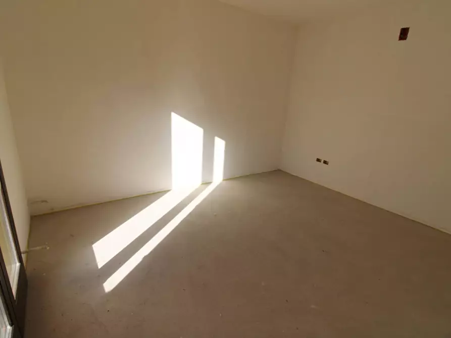 Immagine 11 di Appartamento in vendita  in C.da giardino a Colonnella