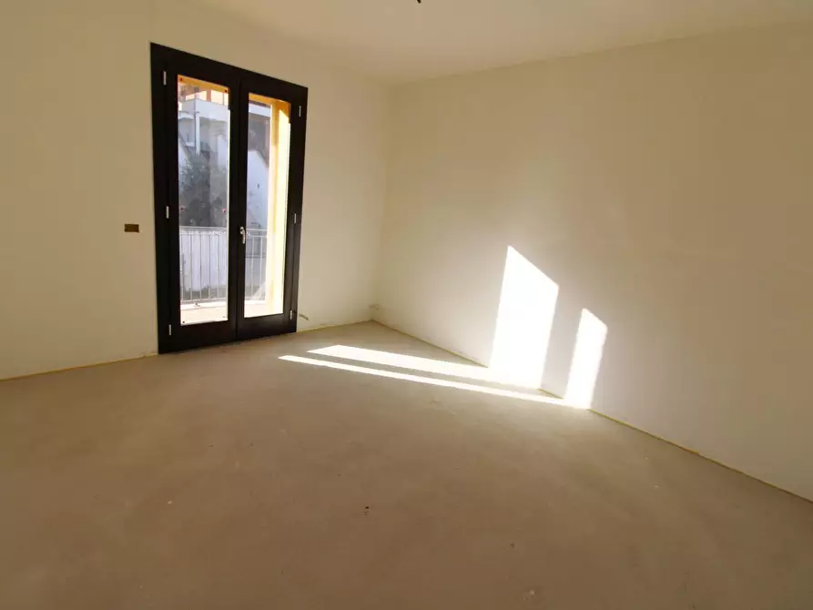 Immagine 12 di Appartamento in vendita  in C.da giardino a Colonnella