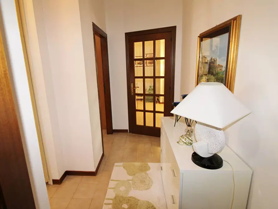 Immagine 27 di Appartamento in vendita  in Via Turati a San Benedetto Del Tronto