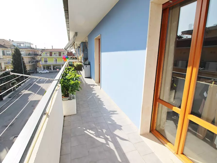 Immagine 29 di Appartamento in vendita  in Via Turati a San Benedetto Del Tronto