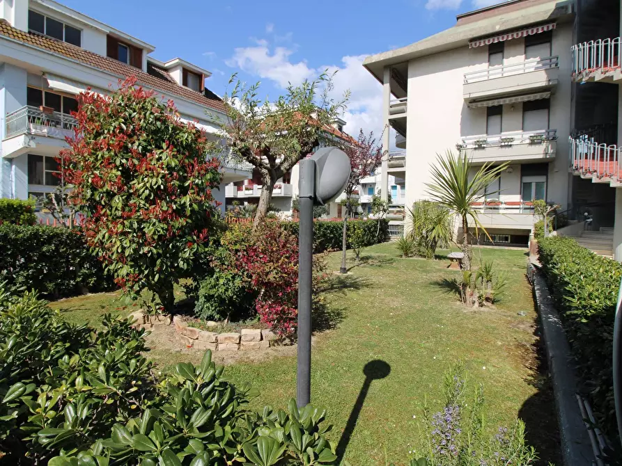 Immagine 17 di Appartamento in affitto  in via zandonai a San Benedetto Del Tronto