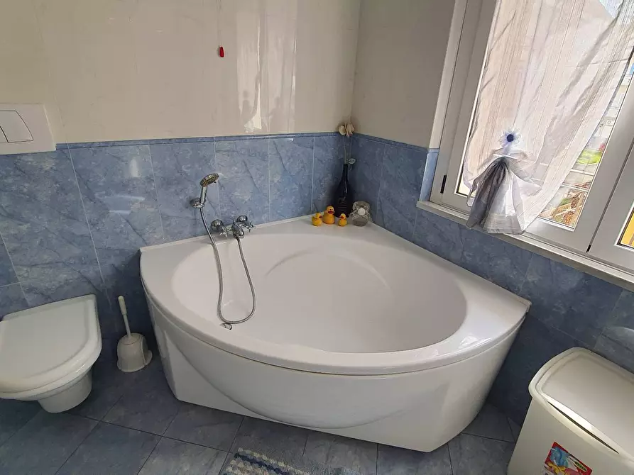 Immagine 17 di Appartamento in affitto  in Via cola di rienzo a San Benedetto Del Tronto