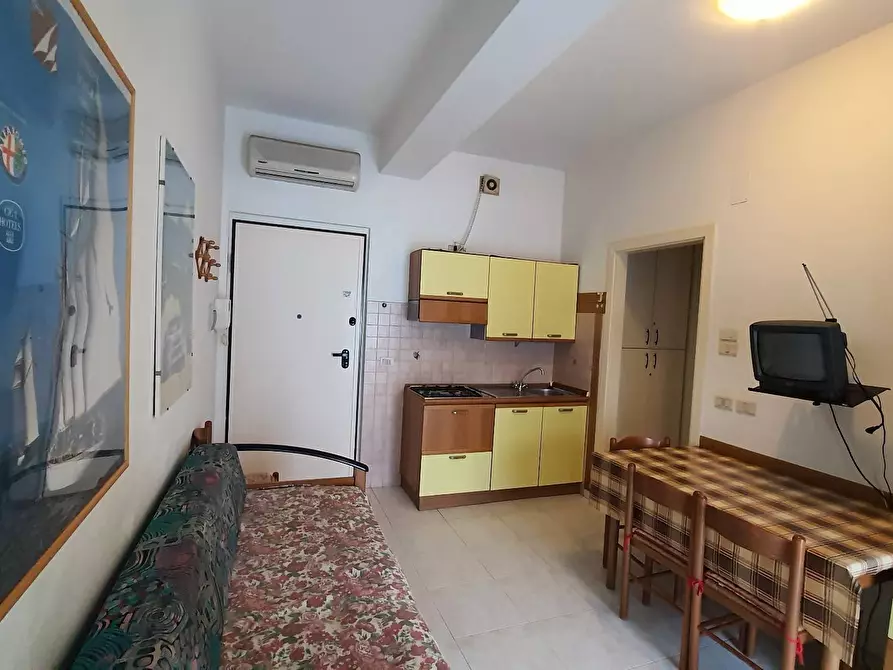 Immagine 4 di Appartamento in affitto  in Via plauto a San Benedetto Del Tronto