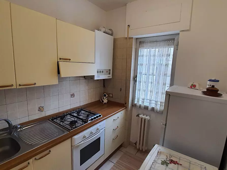 Immagine 6 di Appartamento in affitto  in via doninzetti a San Benedetto Del Tronto