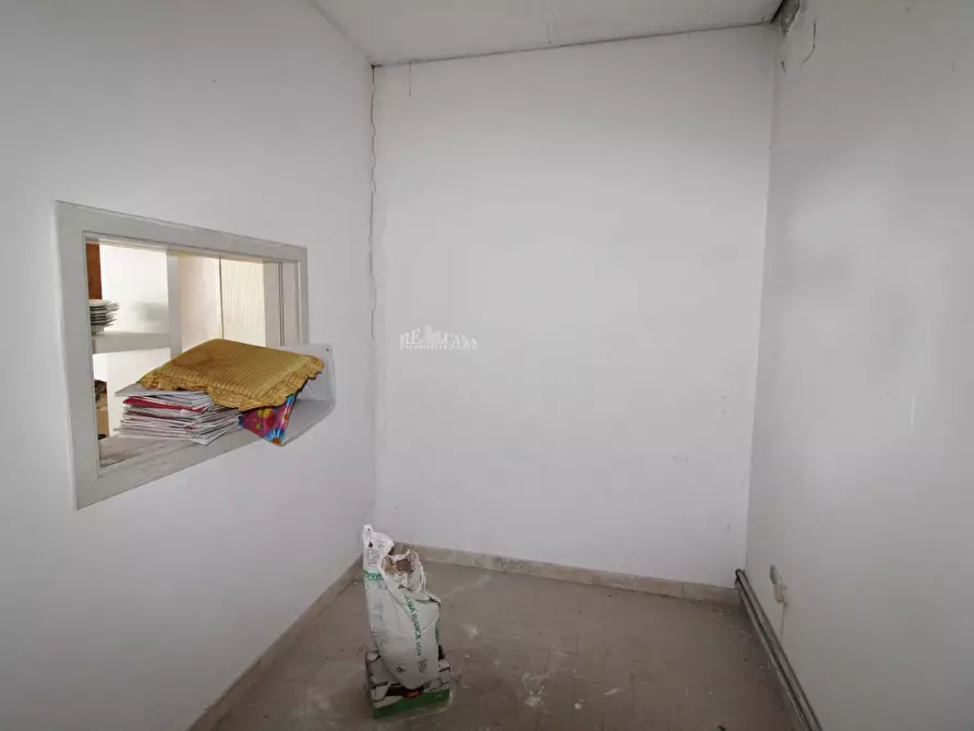 Immagine 7 di Laboratorio in vendita  in VIA Valtellina a San Benedetto Del Tronto