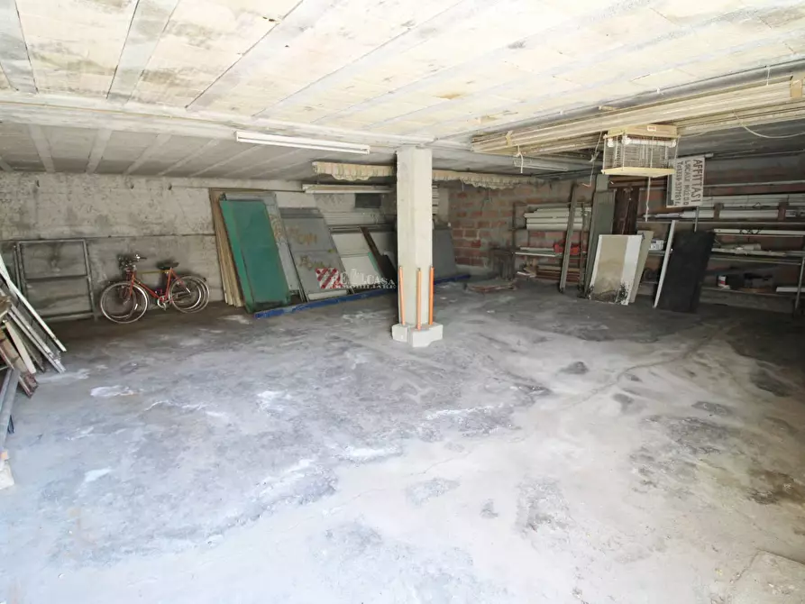 Immagine 9 di Laboratorio in vendita  in VIA Valtellina a San Benedetto Del Tronto