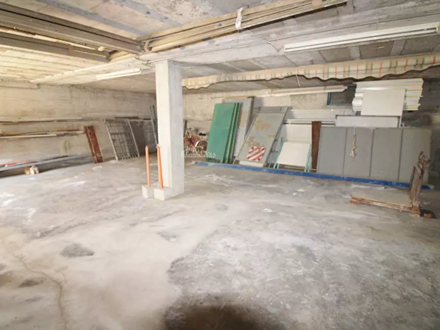 Immagine 10 di Laboratorio in vendita  in VIA Valtellina a San Benedetto Del Tronto