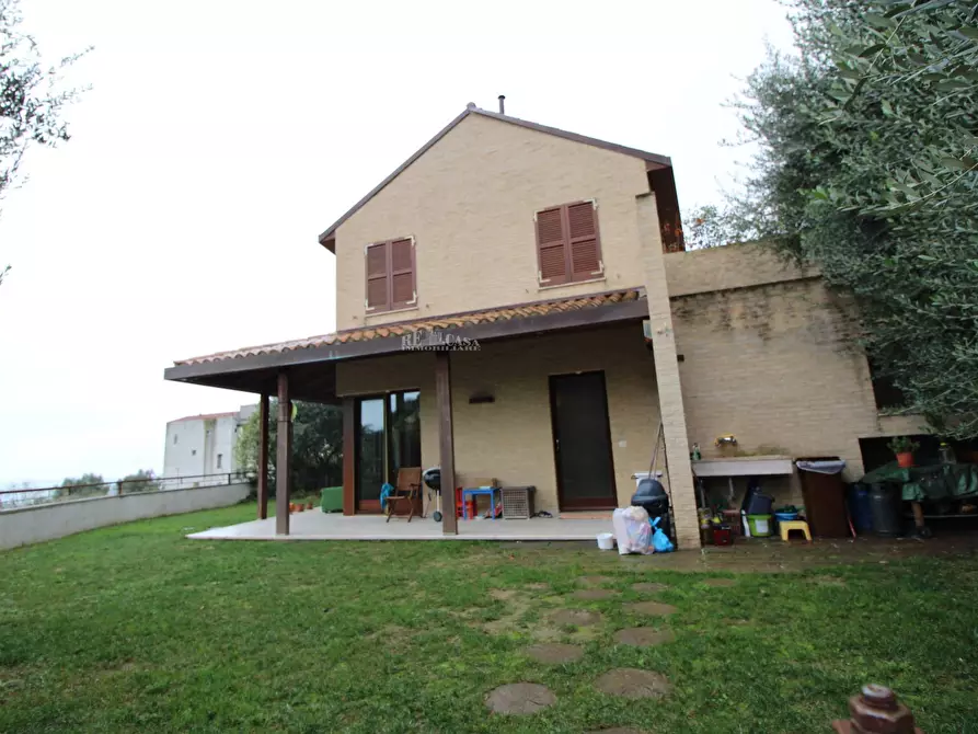 Immagine 28 di Appartamento in vendita  in madonna degli angeli a Grottammare