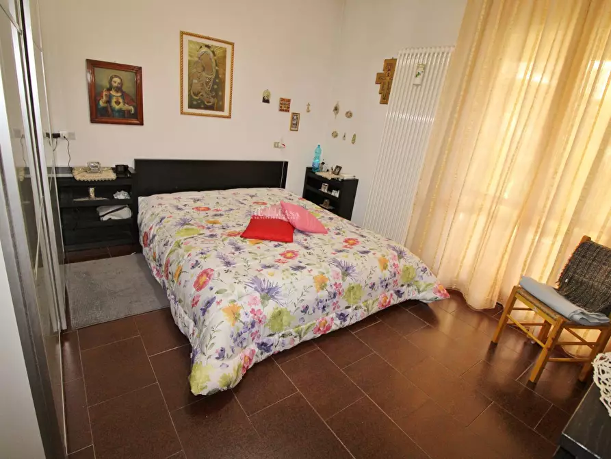 Immagine 22 di Casa indipendente in vendita  in via nino bixio a Monsampolo Del Tronto