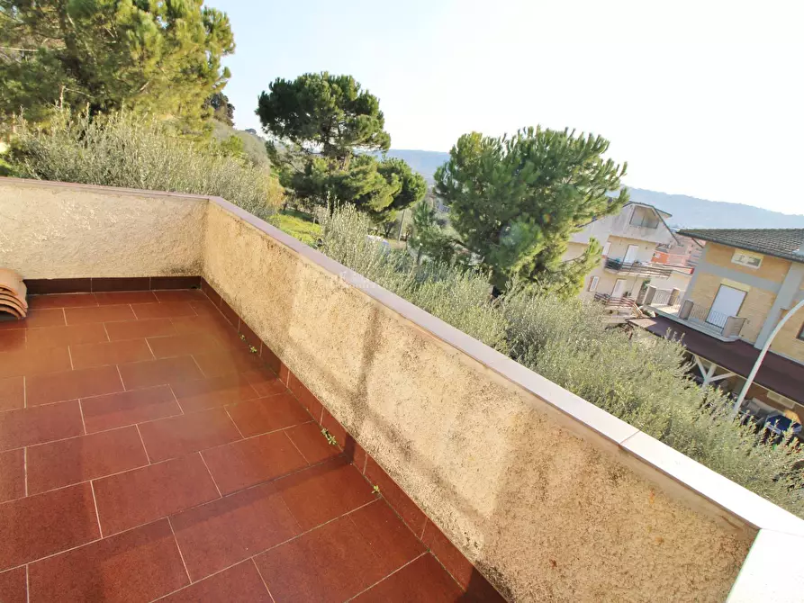 Immagine 27 di Casa indipendente in vendita  in via nino bixio a Monsampolo Del Tronto