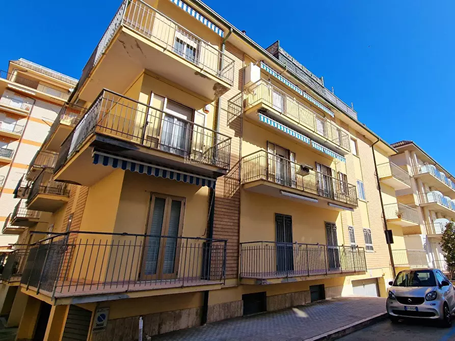 Immagine 20 di Appartamento in affitto  in Via Giordano a San Benedetto Del Tronto