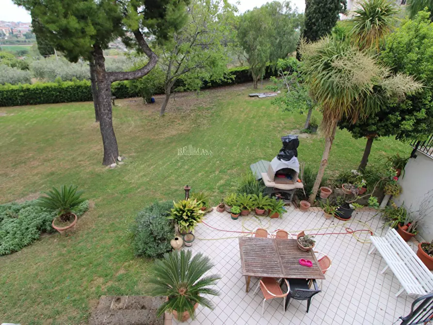 Immagine 22 di Casa indipendente in vendita  in via dei colli a Martinsicuro