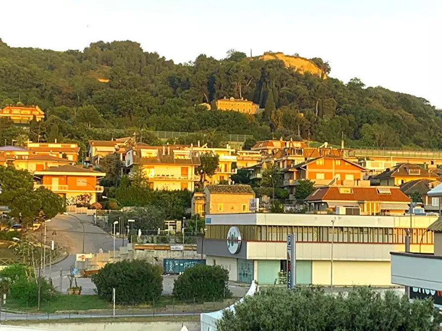 Immagine 10 di Appartamento in vendita  in zona ischia - ascolani a Grottammare