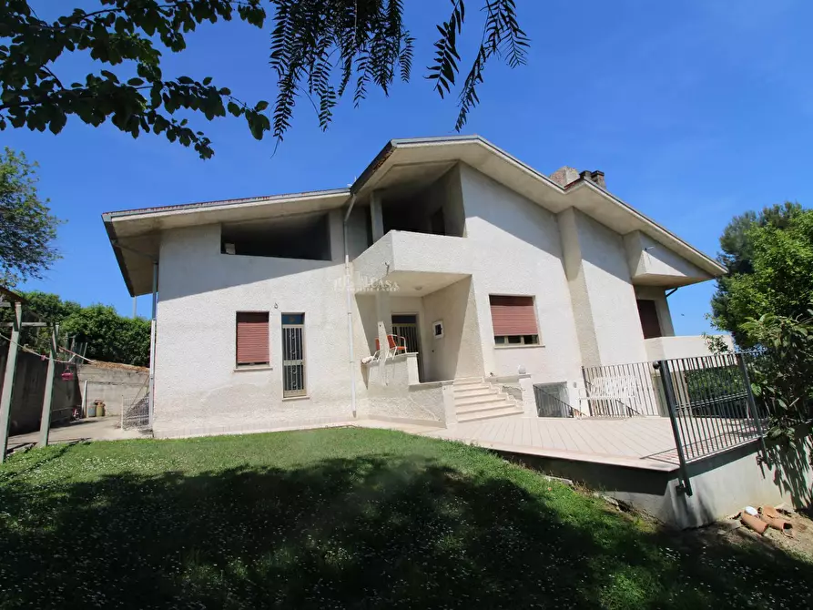 Immagine 4 di Casa indipendente in vendita  in via dei colli a Martinsicuro