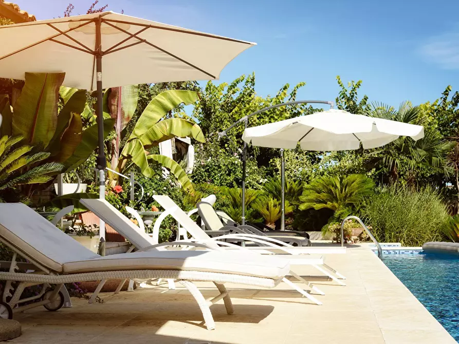 Immagine 17 di Rustico / casale in vendita  in contrada riomoro a Colonnella