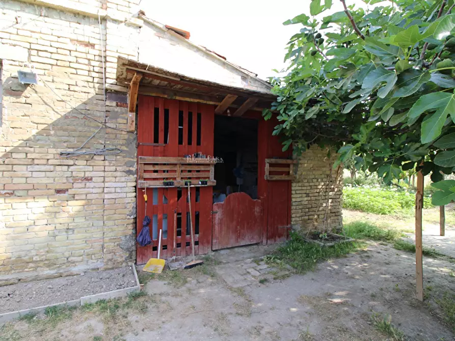 Immagine 6 di Rustico / casale in vendita  in via del gabbiano a San Benedetto Del Tronto